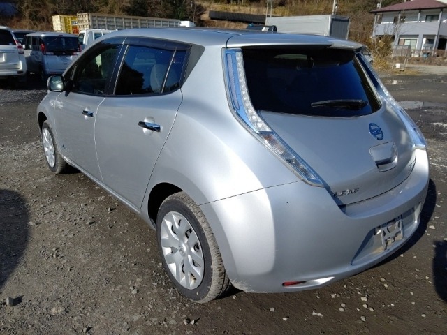 2013 NISSAN LEAF